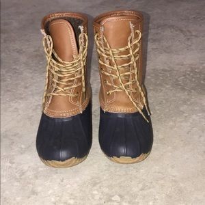 Khombu duck boots
